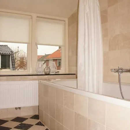 Juttershuisje 220 M From The Beach And Centre * Noordwijk